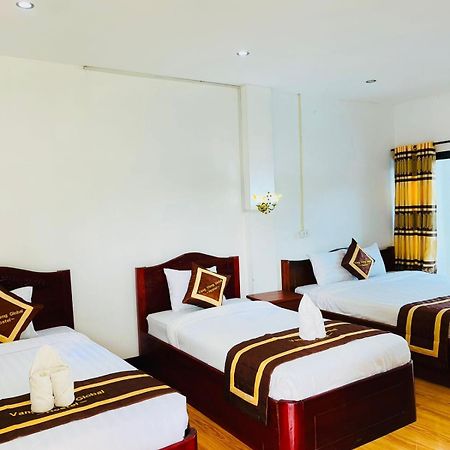 Alisona Hostel ヴァンヴィエン エクステリア 写真