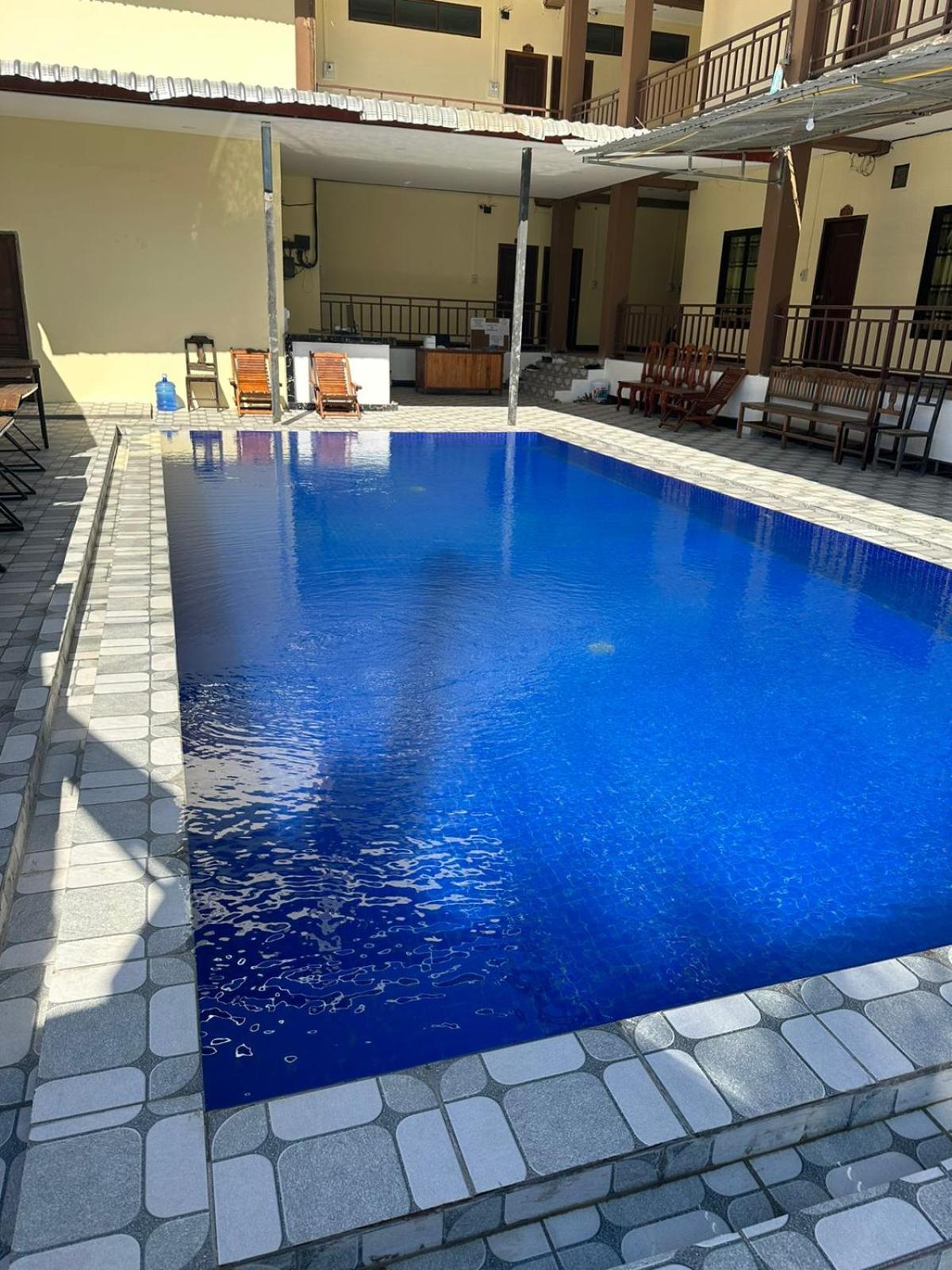 Alisona Hostel ヴァンヴィエン エクステリア 写真